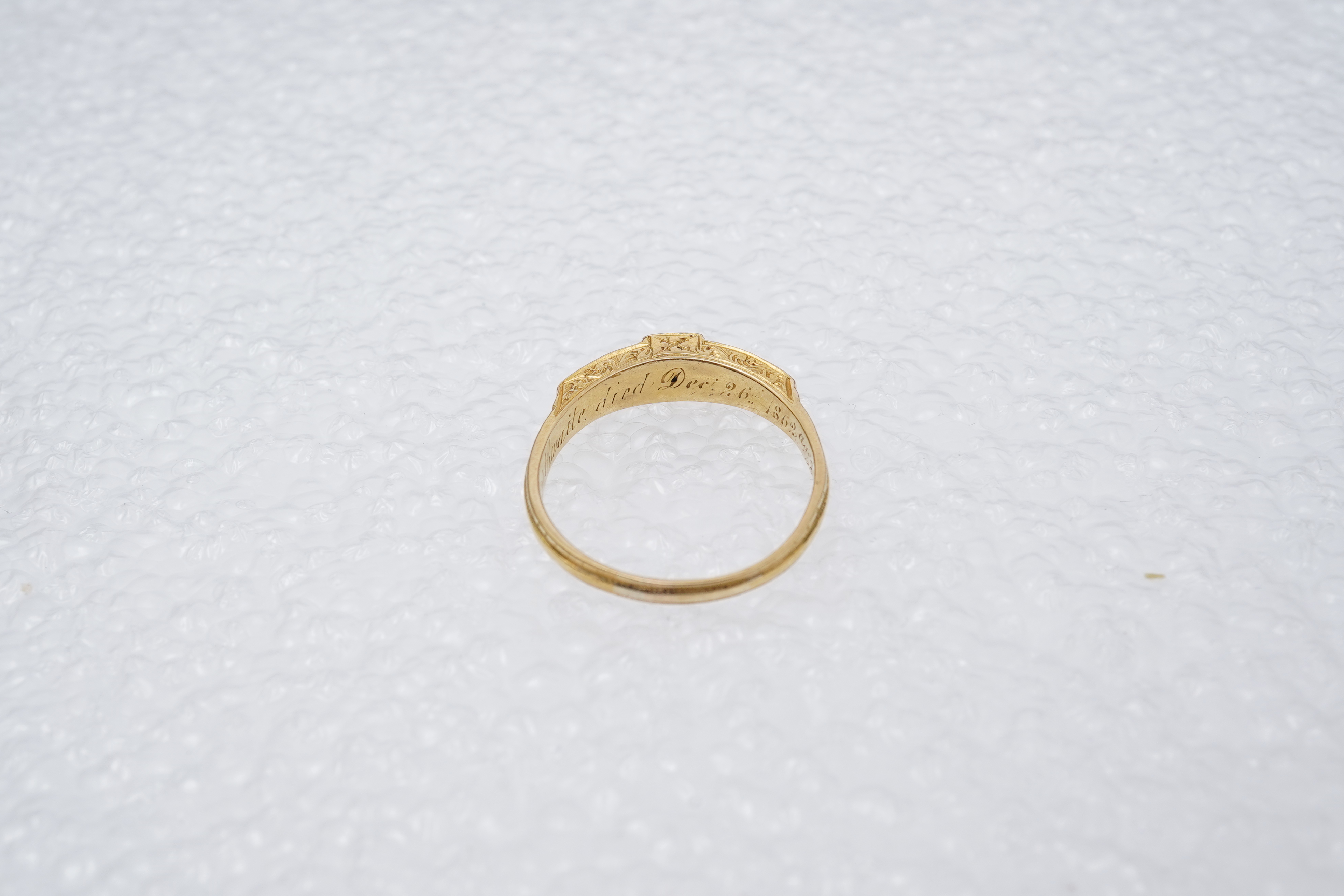 A Victorian diamond mourning ring, circa 1879